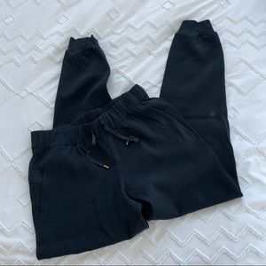 Lululemon On the Fly Joggers